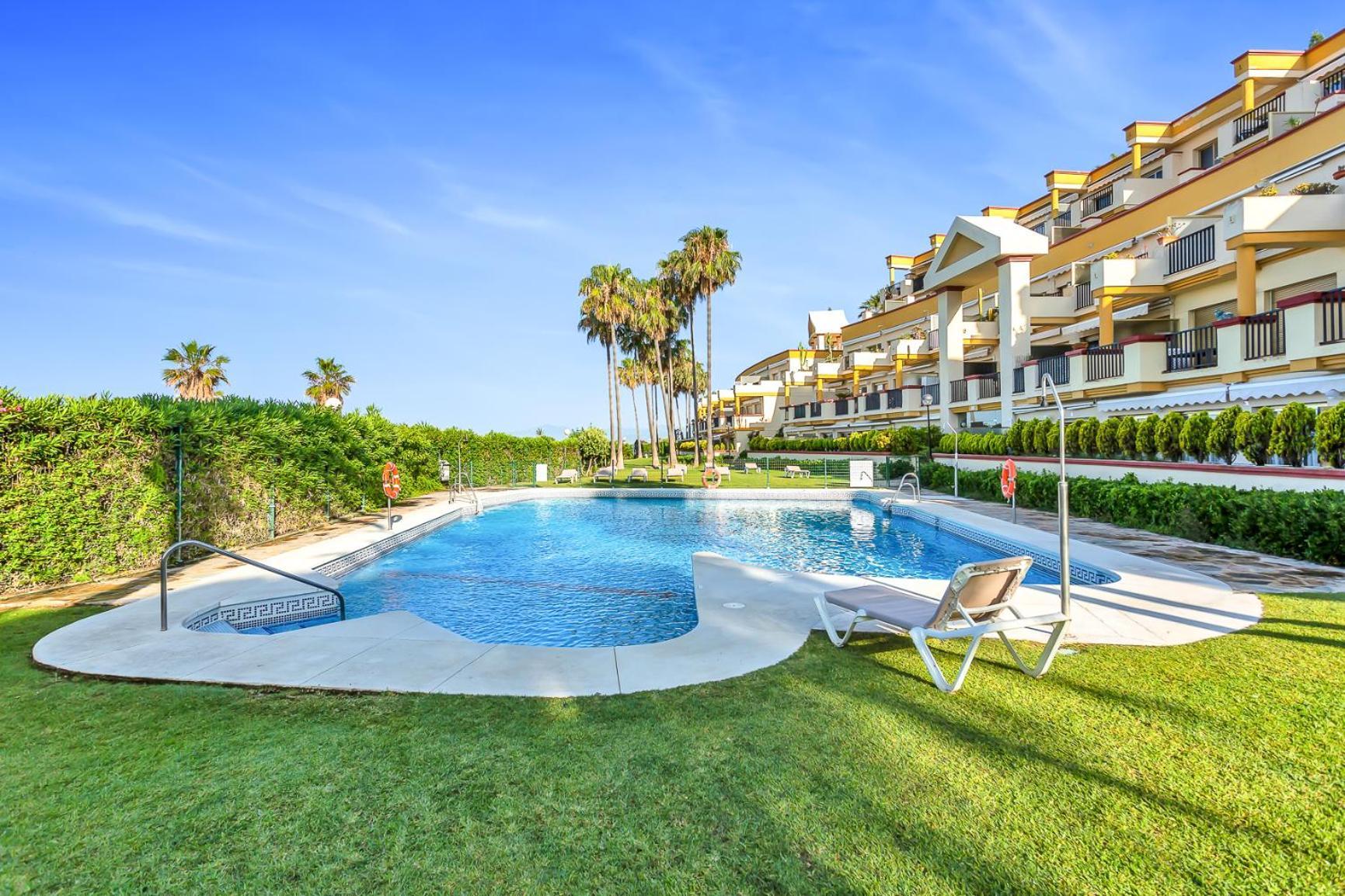 Modern Beach Apartment Romana Playa 723 In Marbella, Elviria מראה חיצוני תמונה